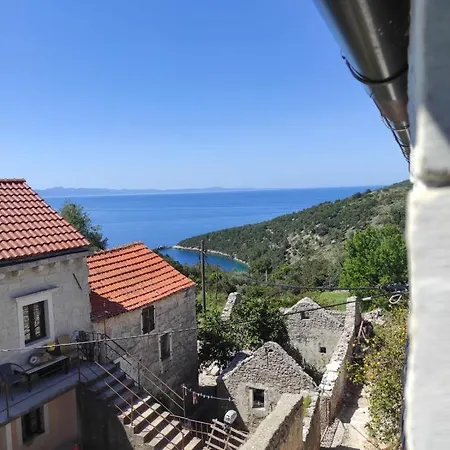 Semesterbostad With Jacuzzi Mili *